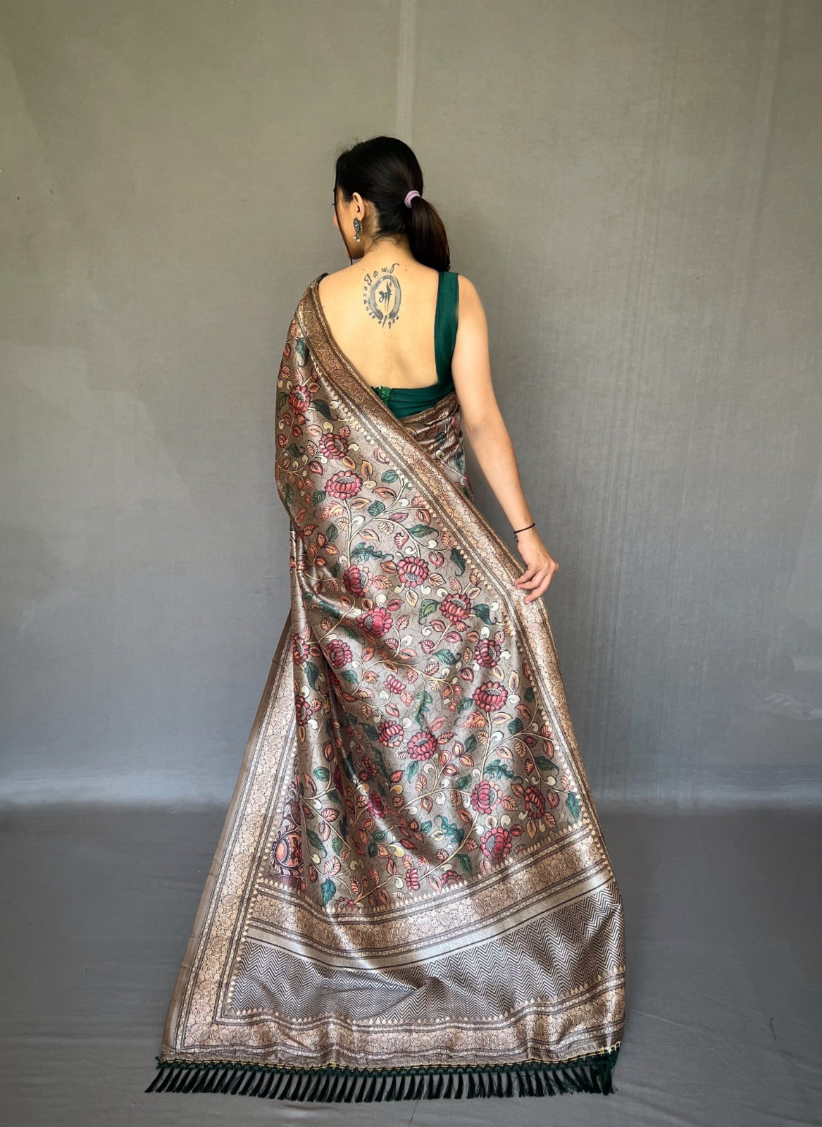 Soft Silk Saree With Kanchivaram Kalamkari Fusion Print