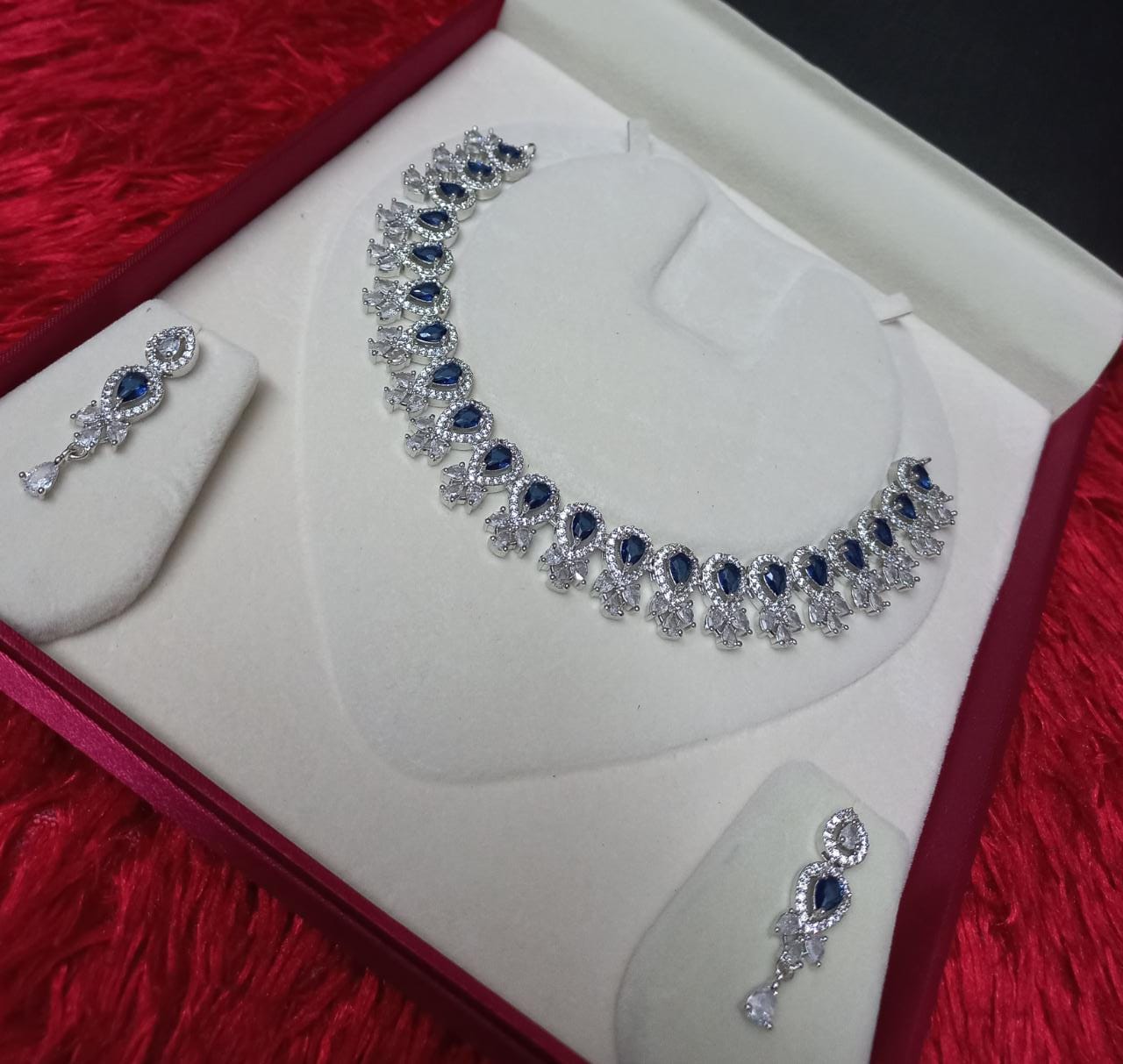 Beautiful CZ Solatier Necklace Set