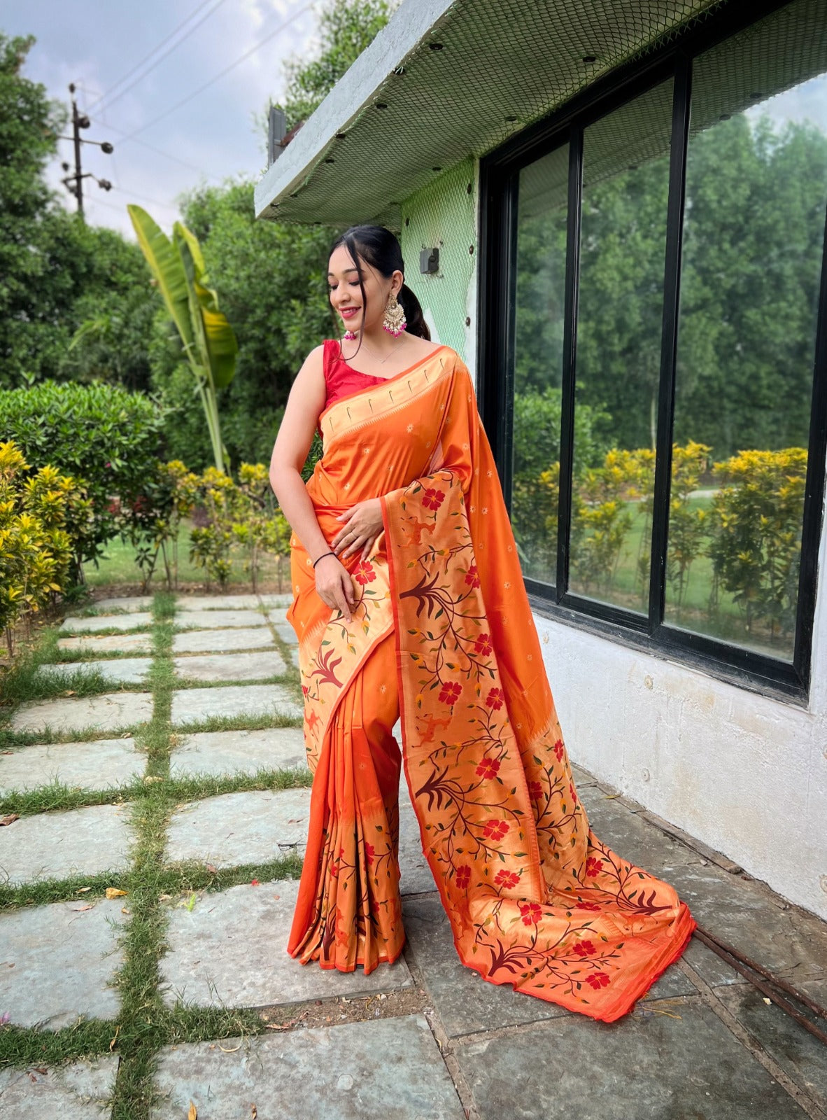 Soft Paithani Silk Saree With Beautiful Traditional Border