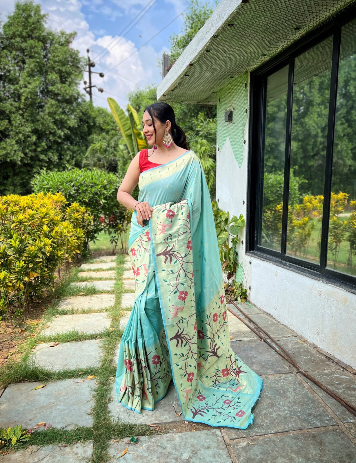 Soft Paithani Silk Saree With Beautiful Traditional Border