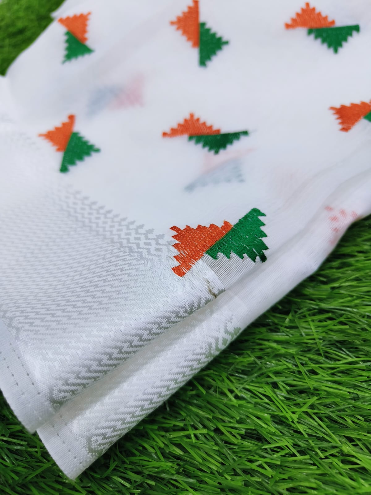 Tiranga Embroidered Cotton Saree With Silver Border