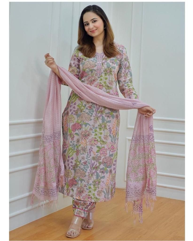 Pink Cotton Printed Kurti With Embroidered Duppatta