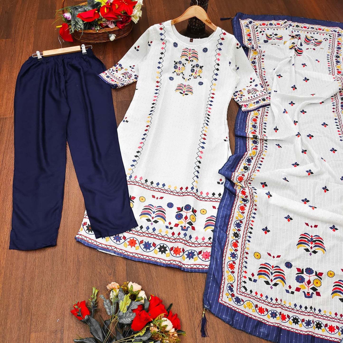 Printed Muslin Kurta Set With Handwork and Sequence Work