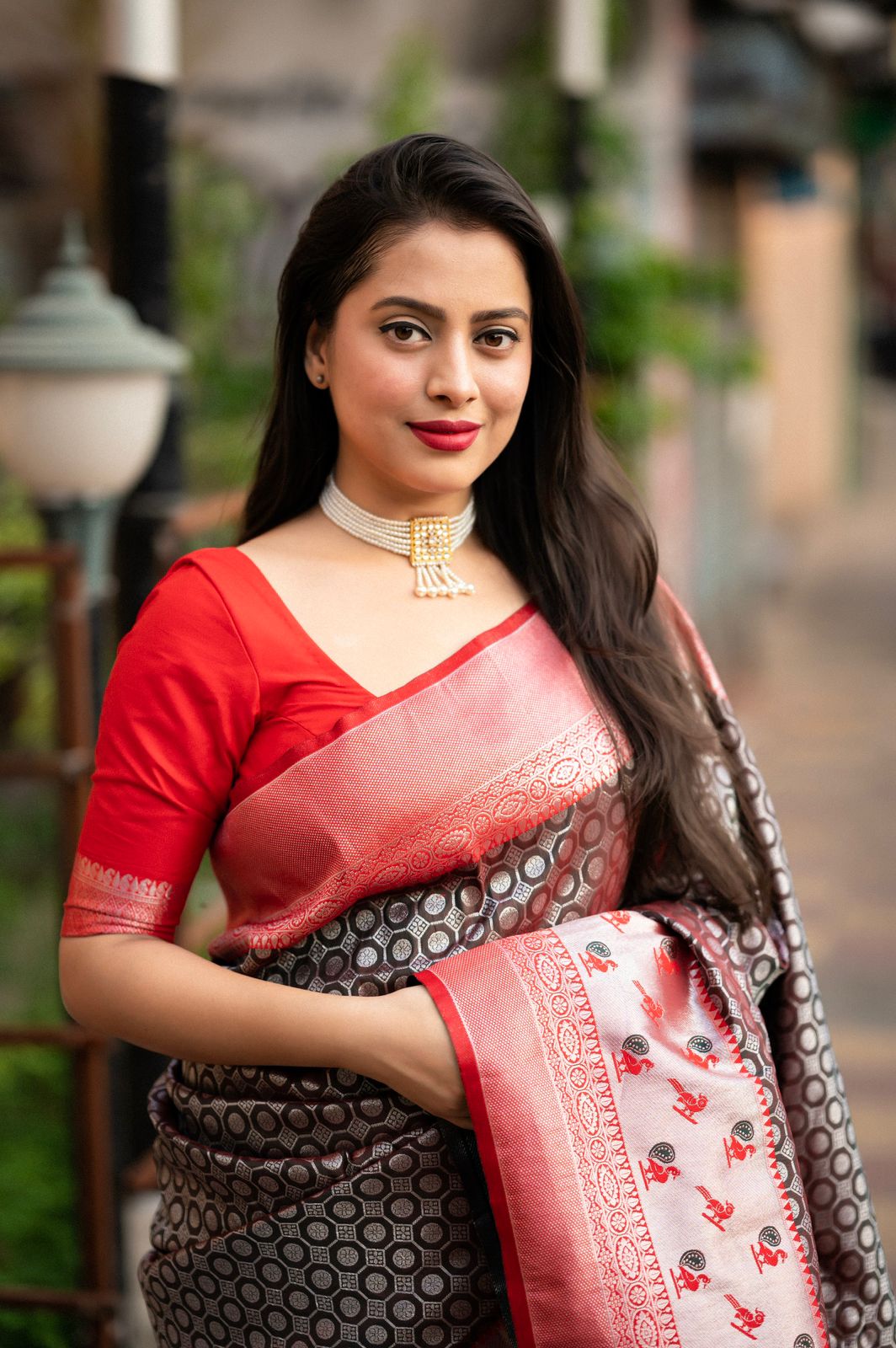 Black With Red Soft Banarasi Silk Saree With Zari Weaving