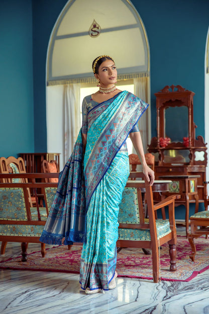 Soft Banarasi Patola Silk Saree With Zari Weaving