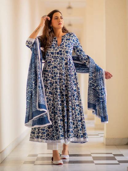 White and Blue Dabu Print Cotton Kurti Set