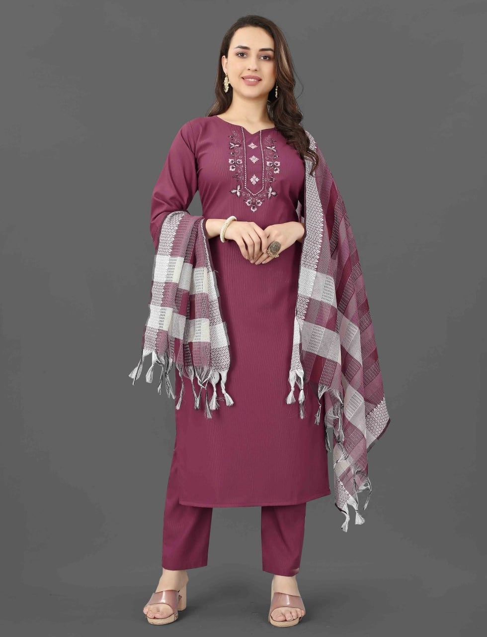 Soft Cotton Blended Kurti Set With Embroidery Design