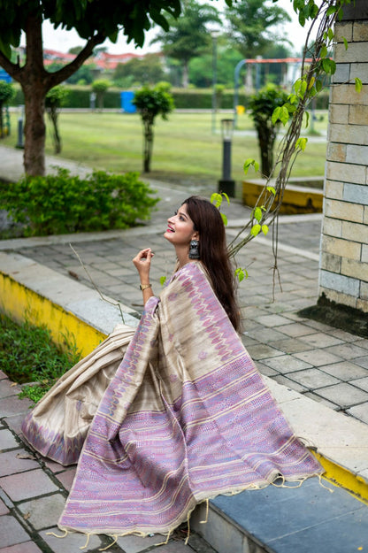 Tussar Silk Saree With Tradtional Weaving Pattern and Temple Woven Pattern