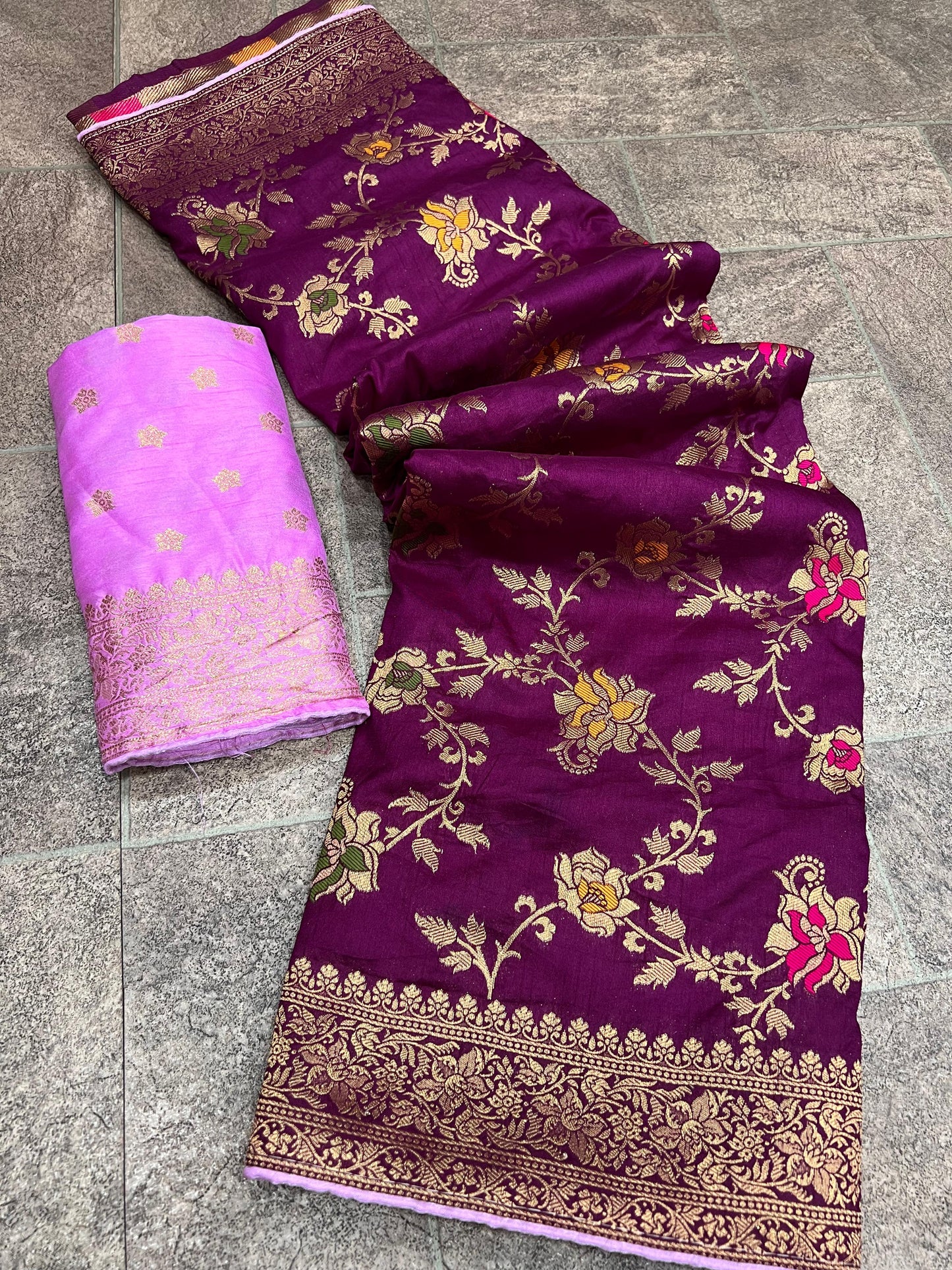 Soft Dola Silk Saree With Zari and Meenakari Weaving