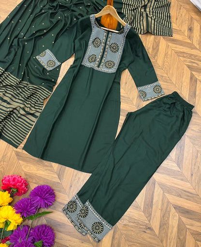 Soft Reyon Kurti Set With Embroidery Design