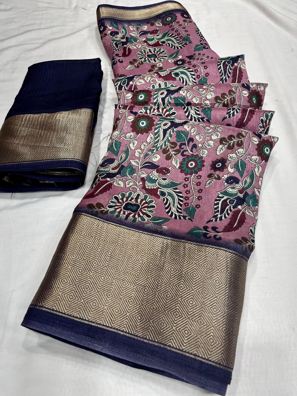 Soft Dola Silk Saree With Jacquard Border