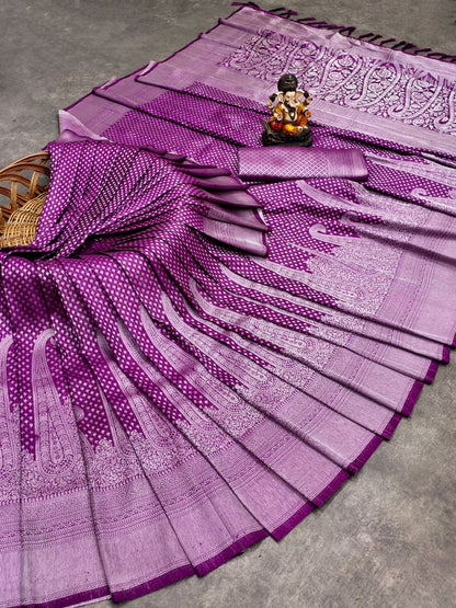 Kanjivaram Soft Silk Saree With Silver Zari Weaving