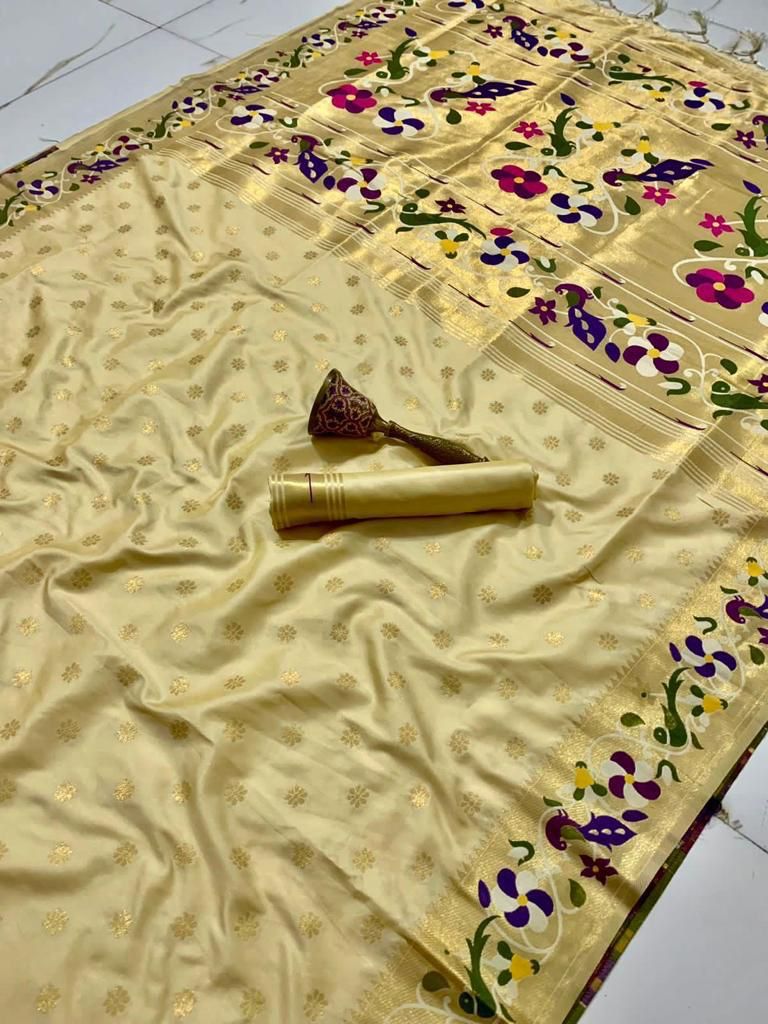 Soft Kanchivaram Paithani Silk Saree With Minakari Border