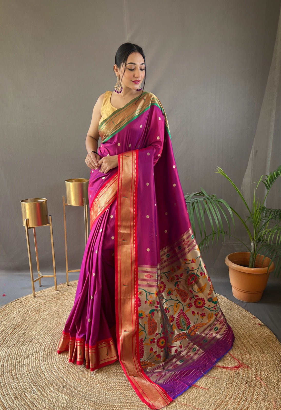 Soft Kanjivaram Paithani Silk Saree With Small Butties