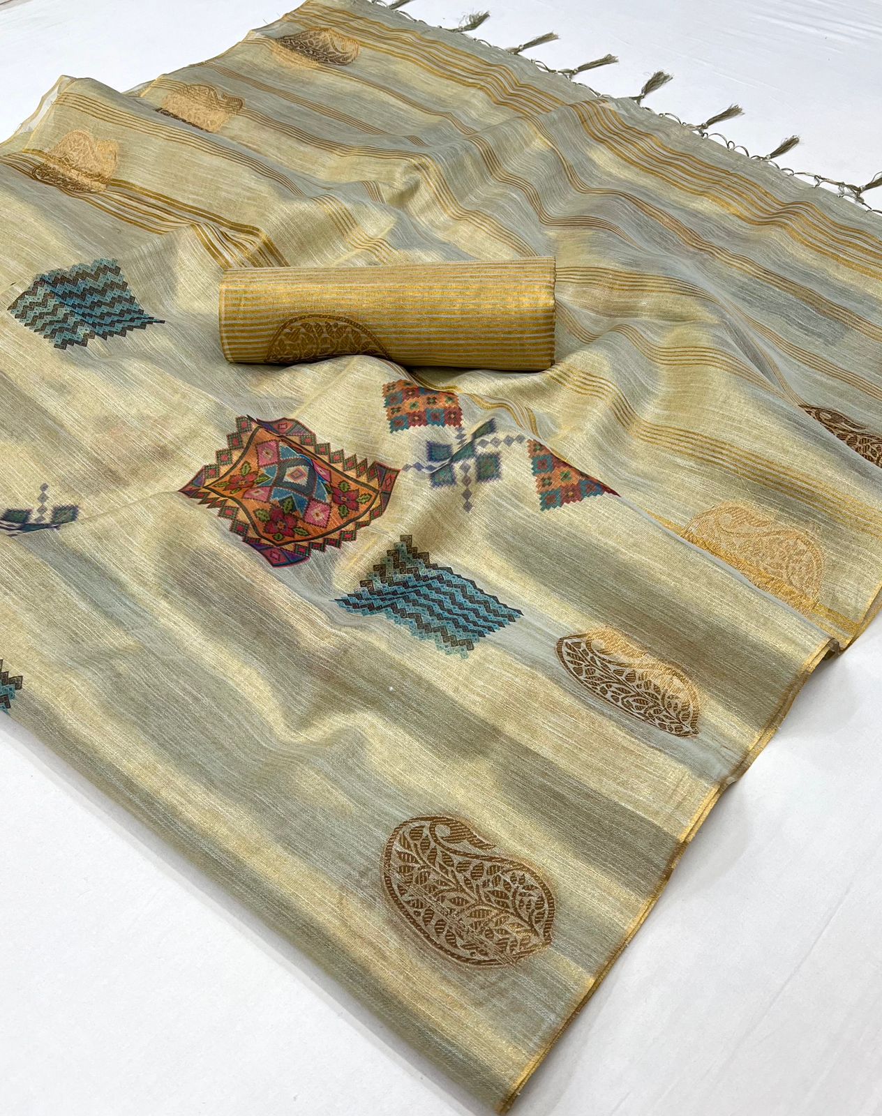 Printed Handloom Zari Tissue Silk Saree