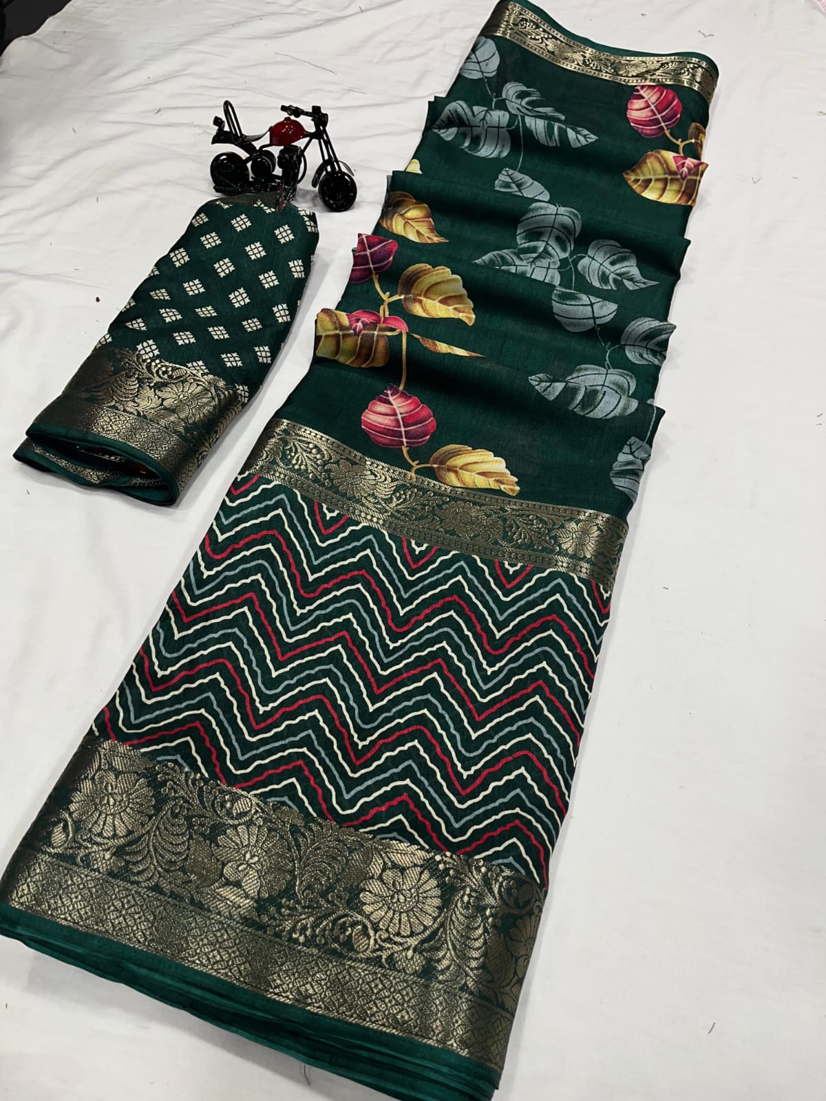 Soft Dola Silk Saree With Jacquard Border