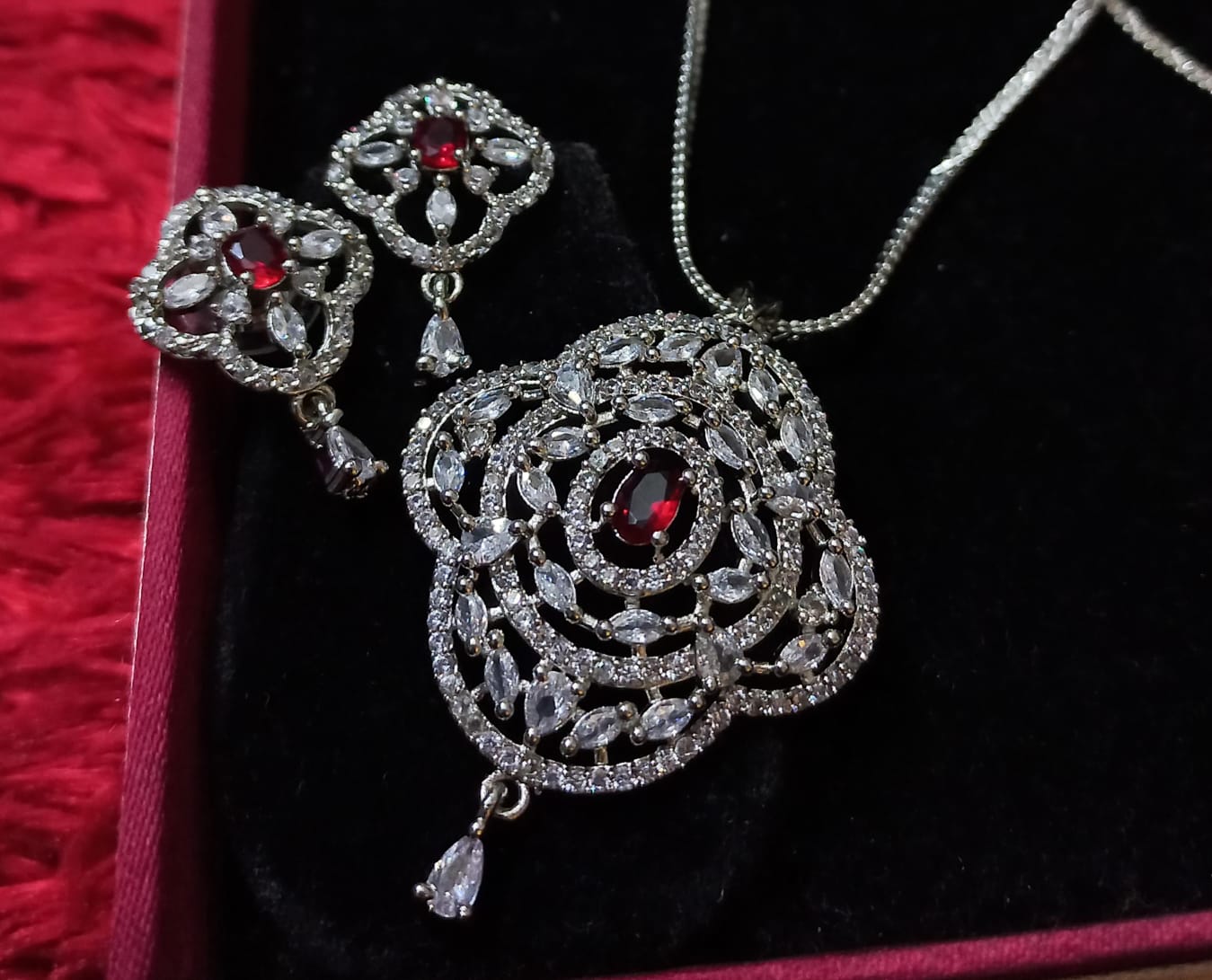 Beautiful CZ Pendant Set With Chain