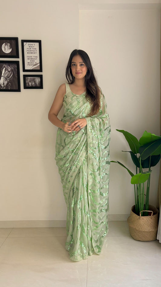 Soft Georgette Saree With Dual Sequence Work