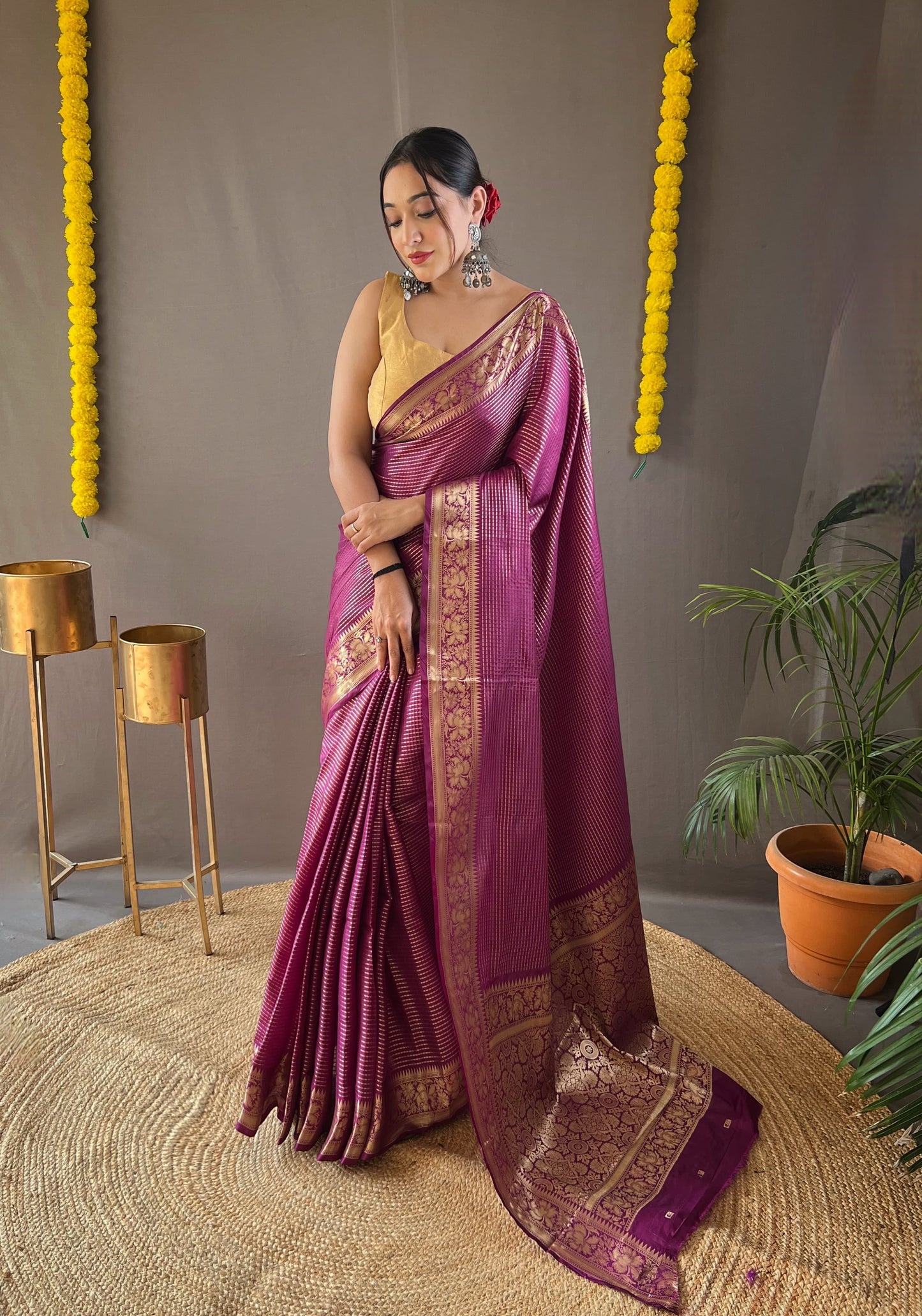 Soft Silk Kanjivaram Saree With Copper Zari Weaving