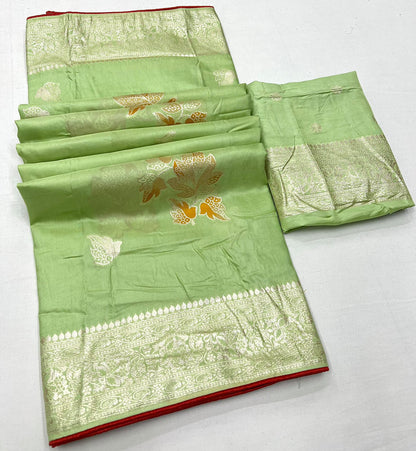 Soft Muslin Silk Saree With Contrast Piping Border