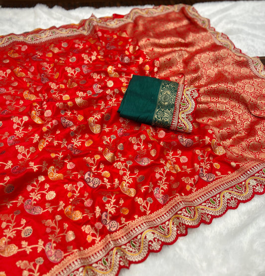 Red Dola Silk Jaqurad Weaving Saree With Rich Zari Weaving