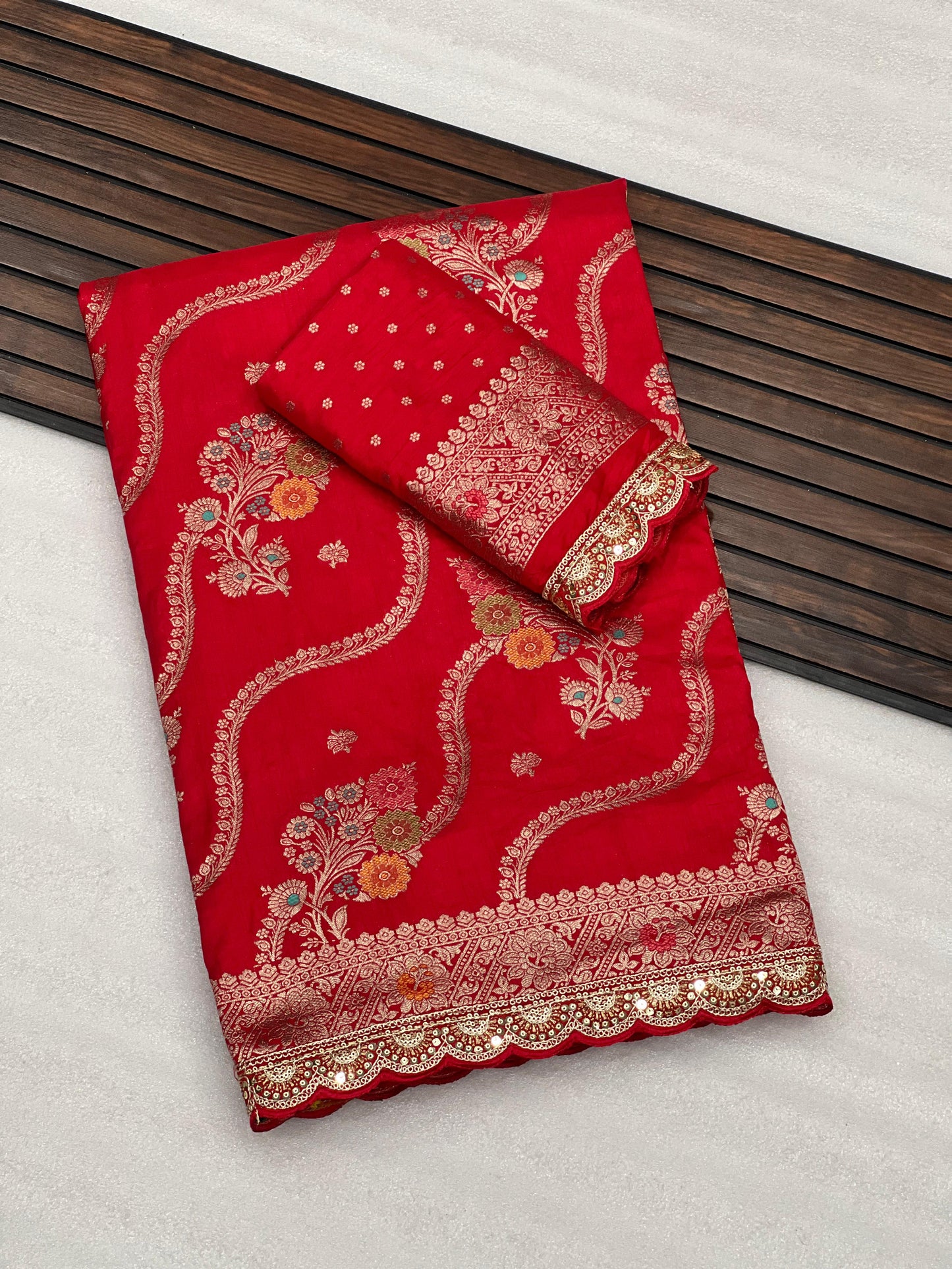 Dola Silk Saree With Embroidery and Thread Work Border