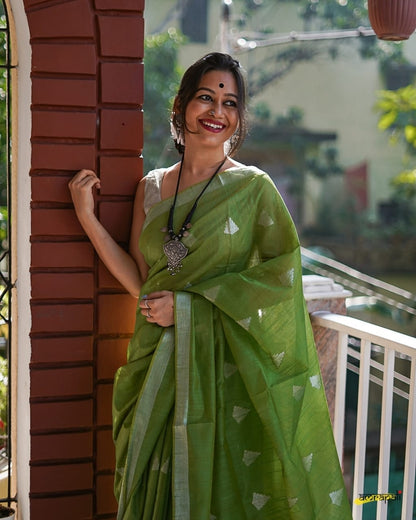 Soft Linen Saree With Body Butta