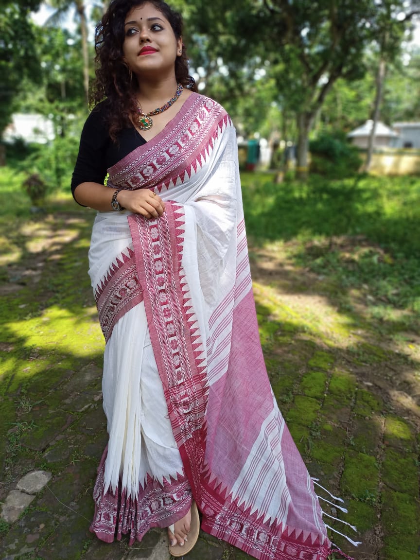 Soft Plain Cotton Saree With Floral Border