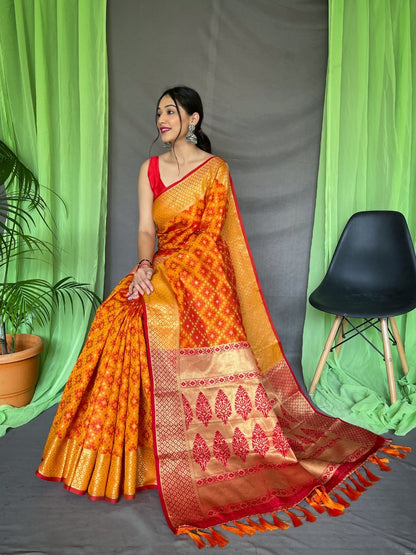 Soft Patola Silk Saree With Zari Weaving