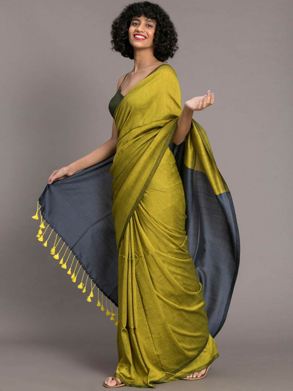 KOLKATA COTTON PLAIN SAREE BLUE - Karghanee