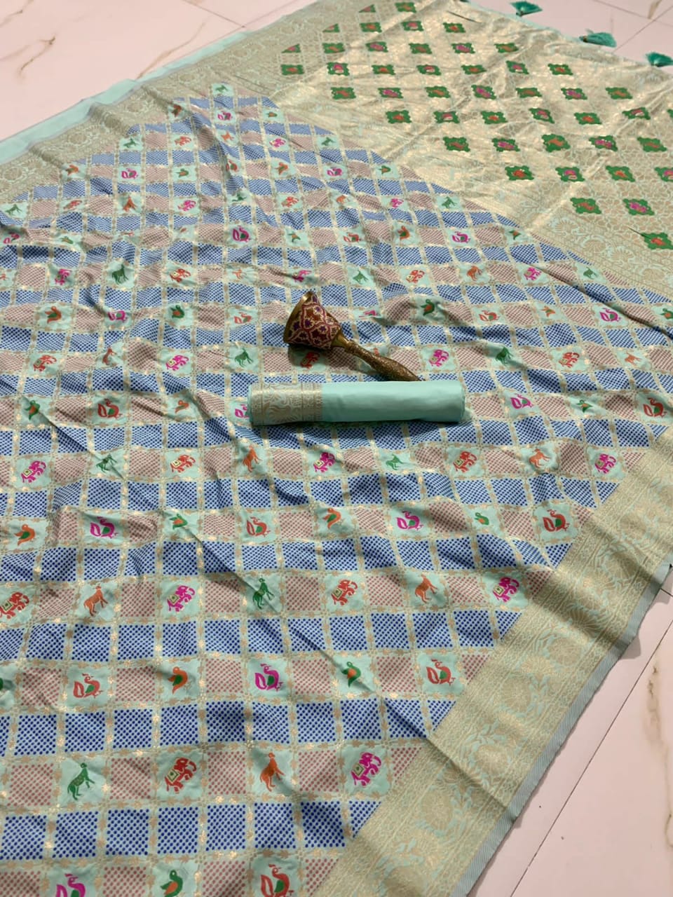 Soft Banrasi Patola Silk With Minakari Zari Work