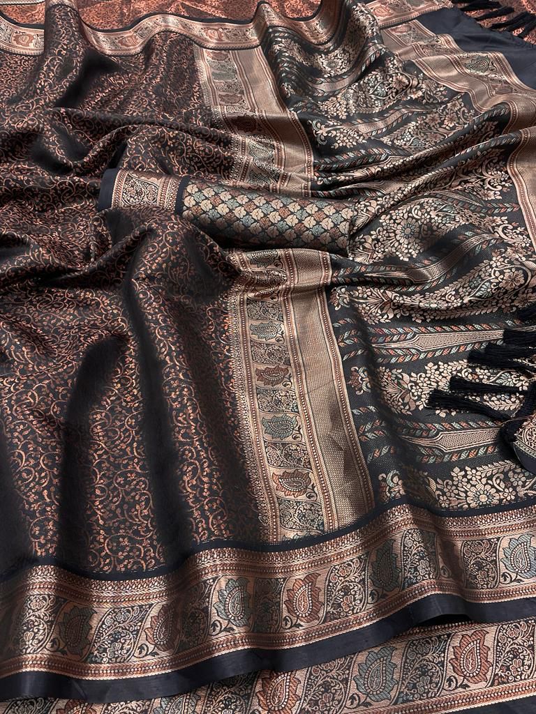 Soft Dharmavaram Lichi Silk Saree With Copper Zari Work