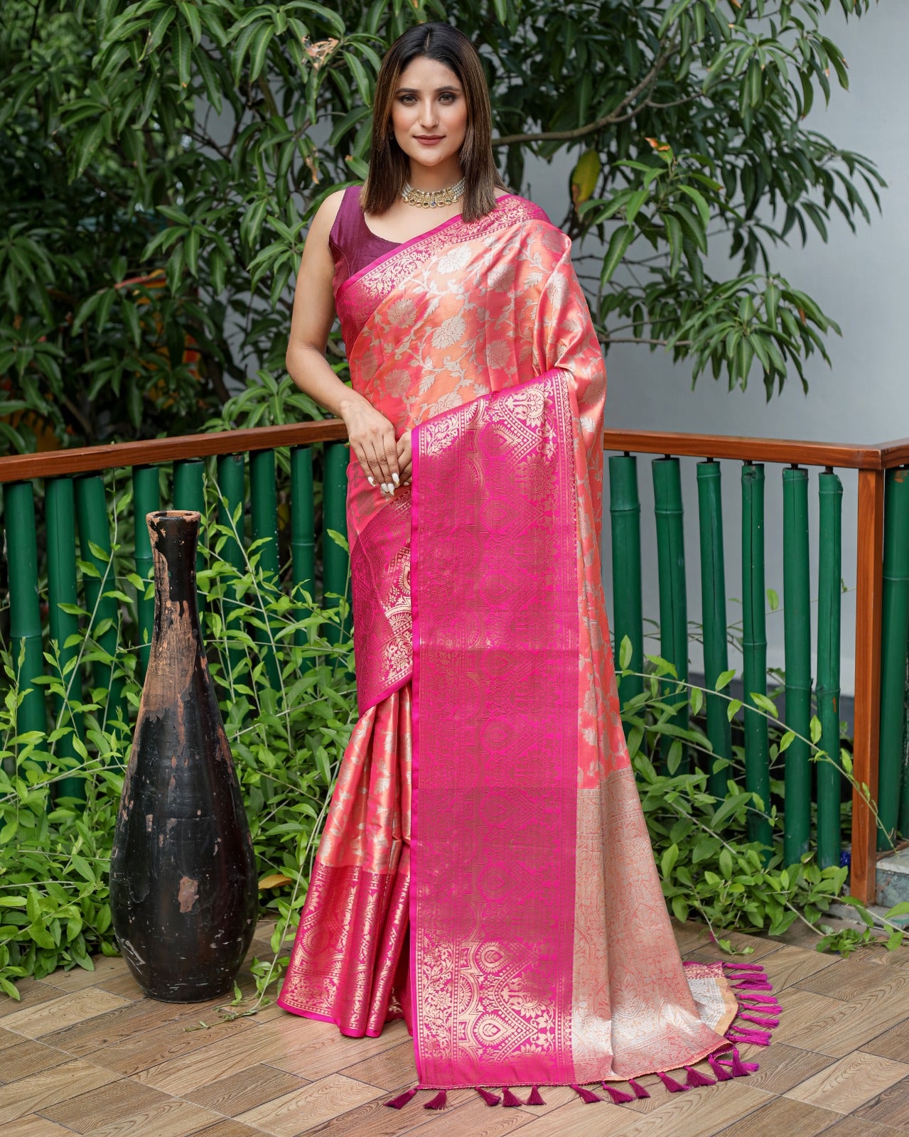 Soft Tissue Linen Saree – ThreadLooms