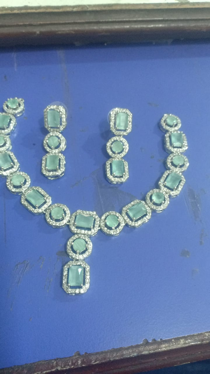 Beautiful Mint Green CZ Necklace Set