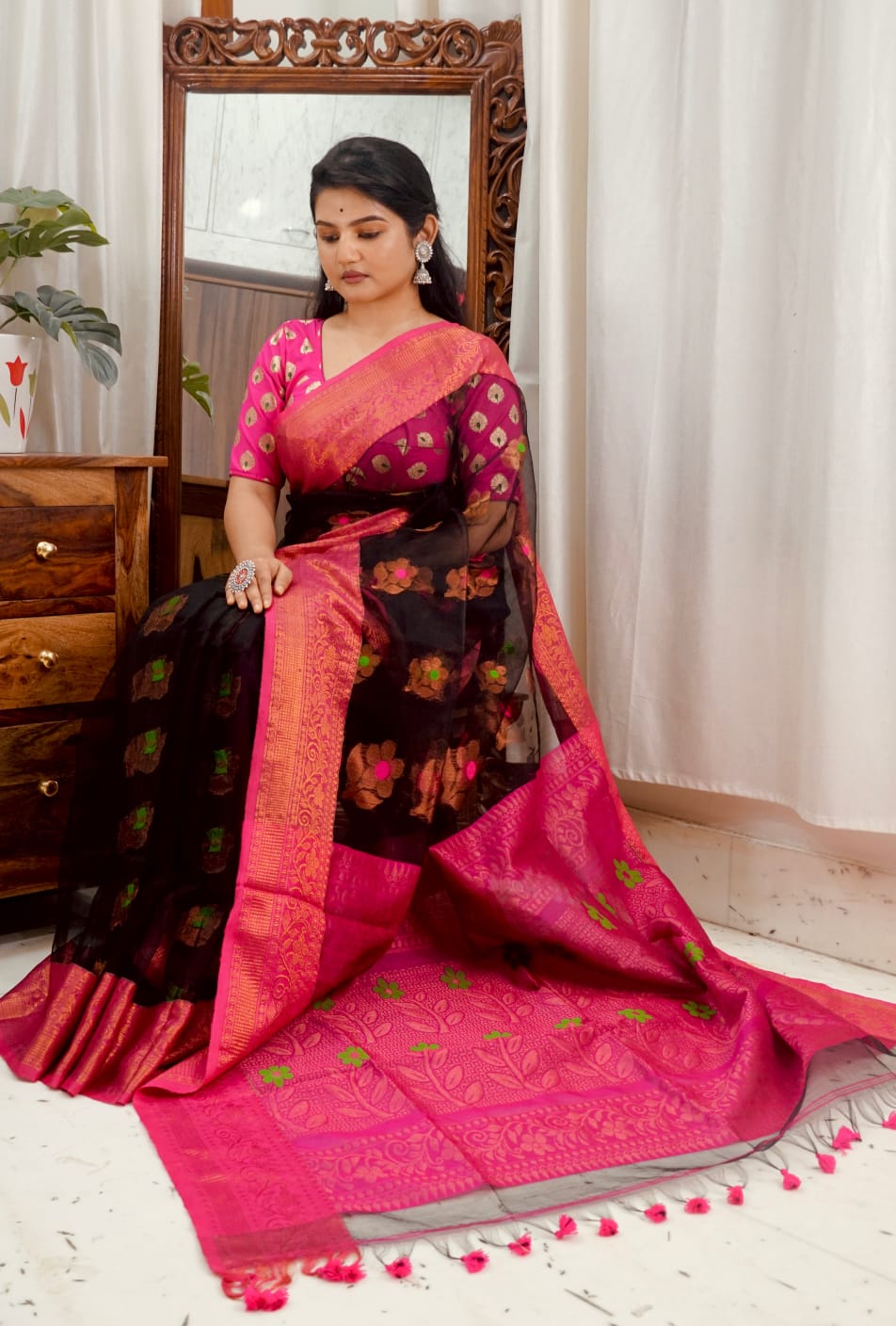 Reshom Banarasi Silk Saree