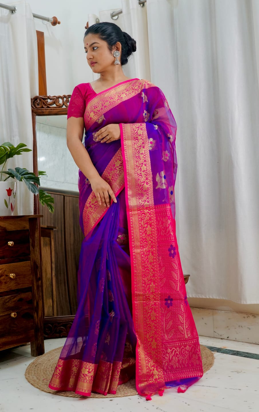 Reshom Banarasi Silk Saree