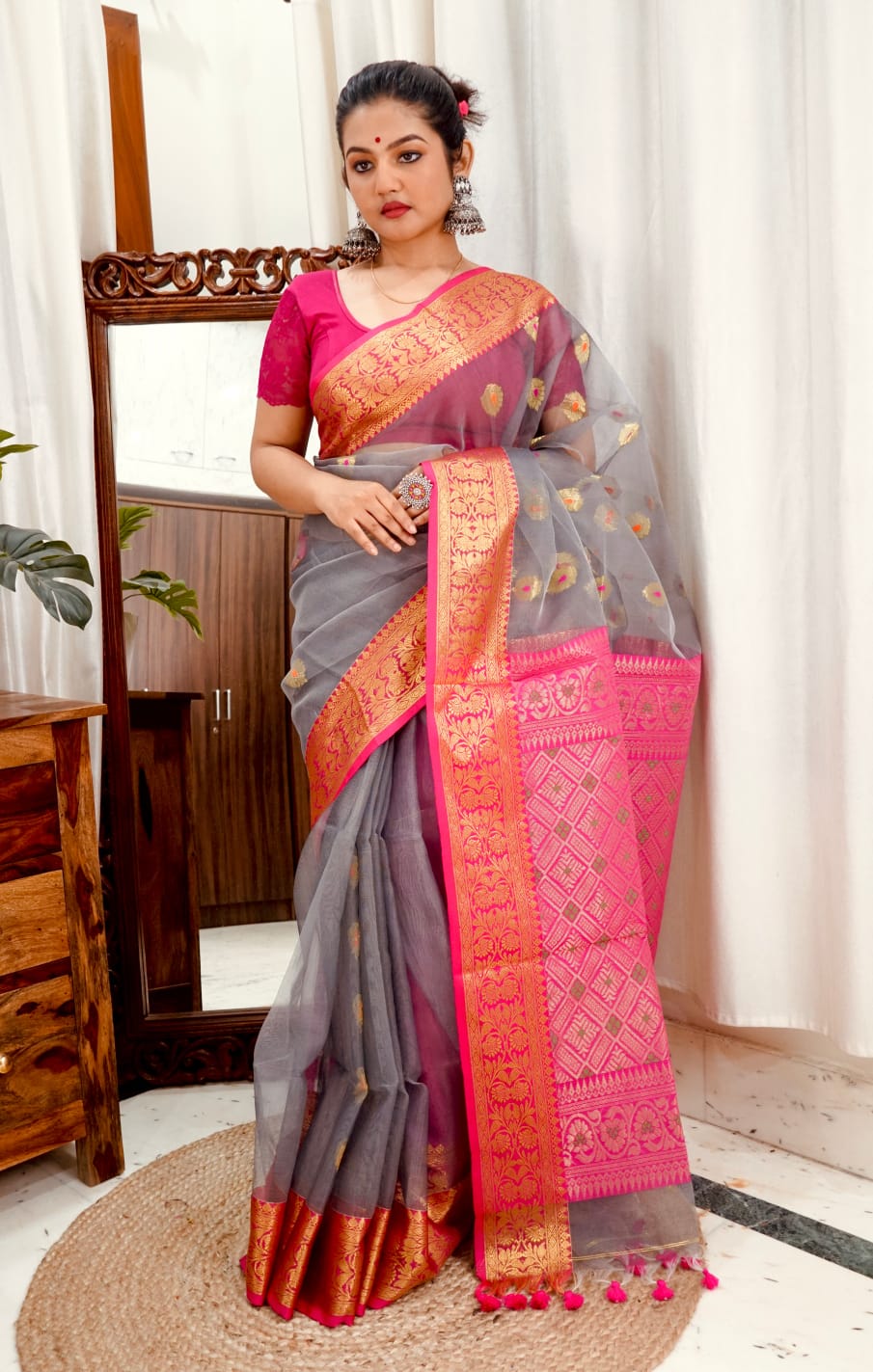 Reshom Banarasi Silk Saree