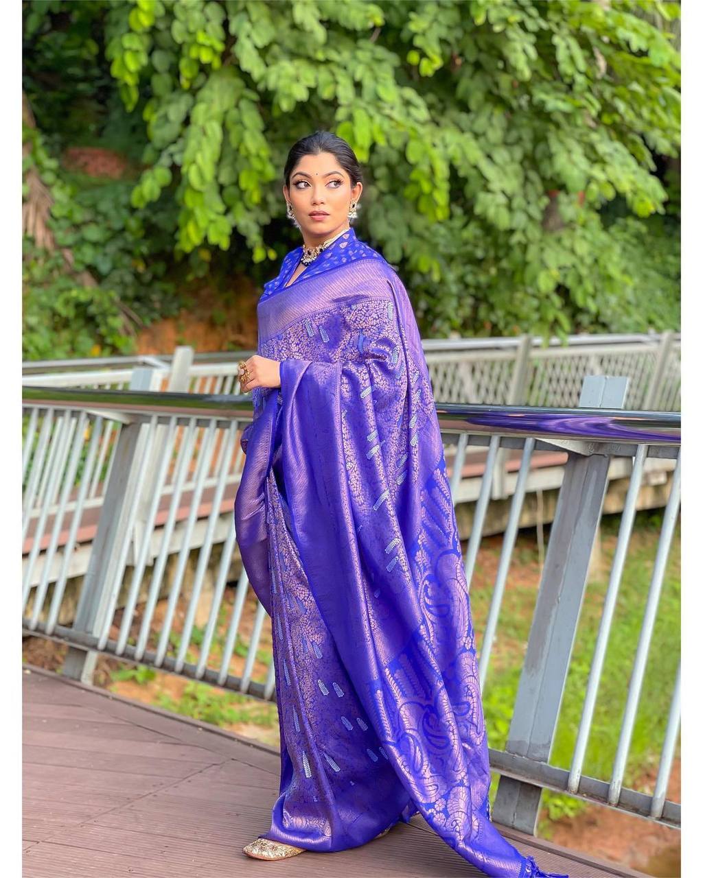 Violet Soft Lichi Silk Saree With Jaquard Border