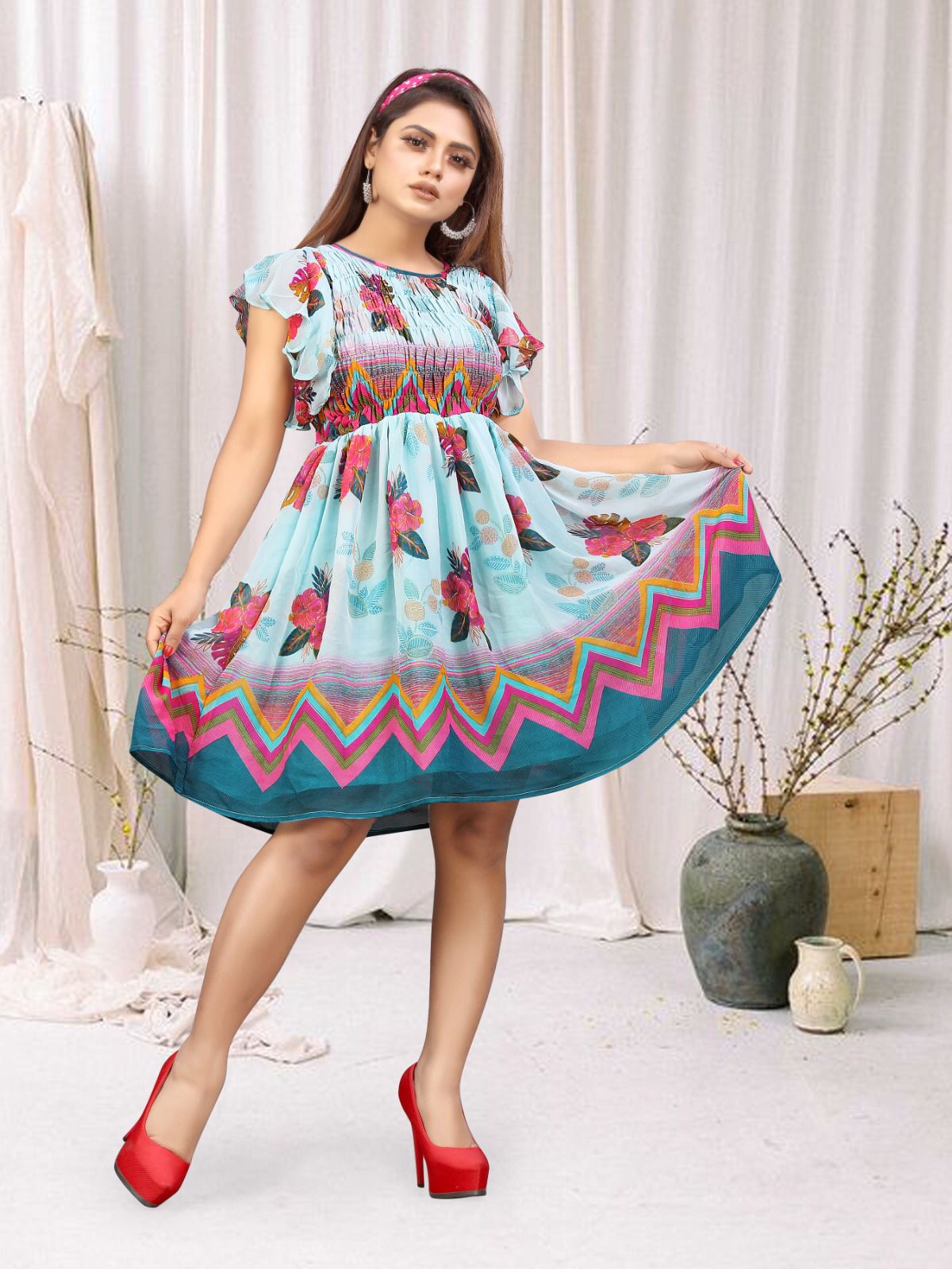 Soft Georgette Western Model Gown With Digital Printed  ThreadLooms