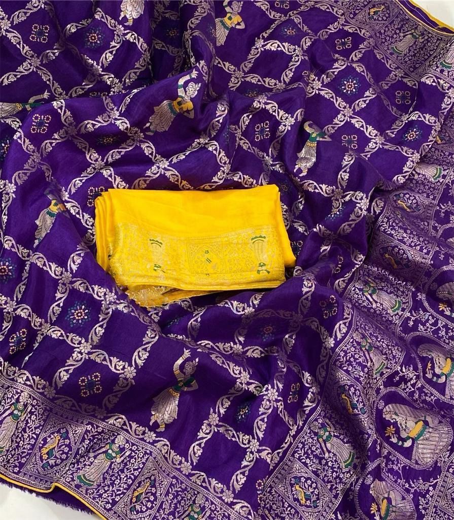 Buy online Gold zari woven dola silk saree with rich pallu - Peach-AF704
