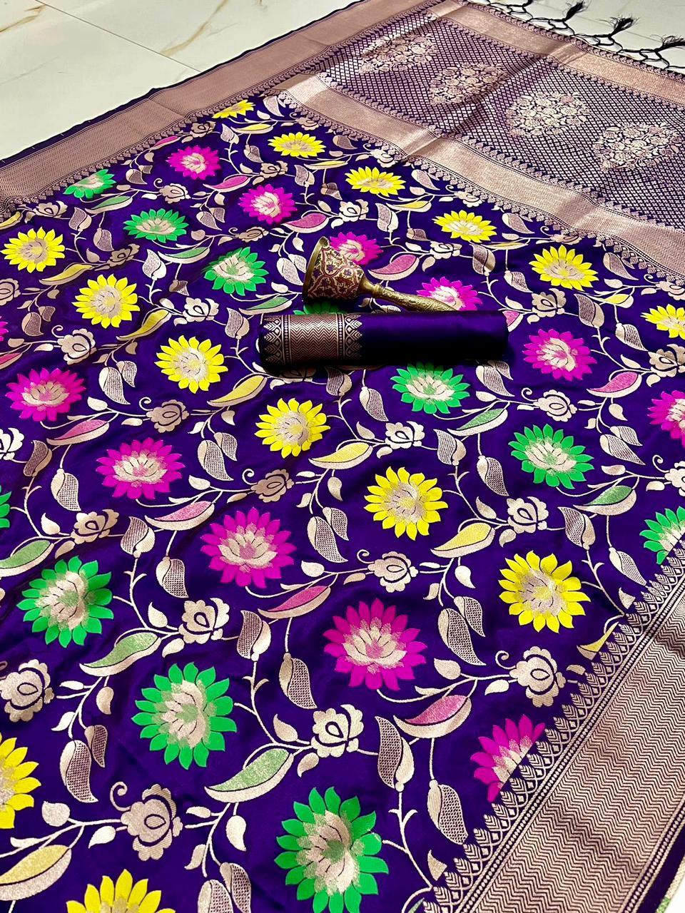 Heavy Soft Banarsi Silk Saree With Minakari Zari Weaving