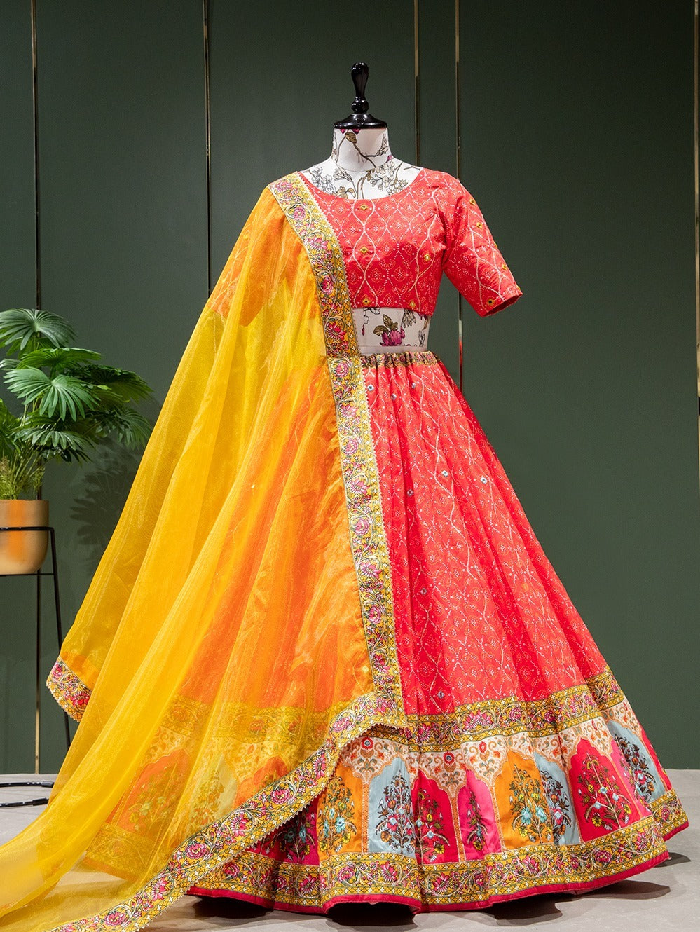 Buy Beautiful Pink bandhani Printed Crepe Traditional Lehenga Choli With  Blouse - Zeel Clothing