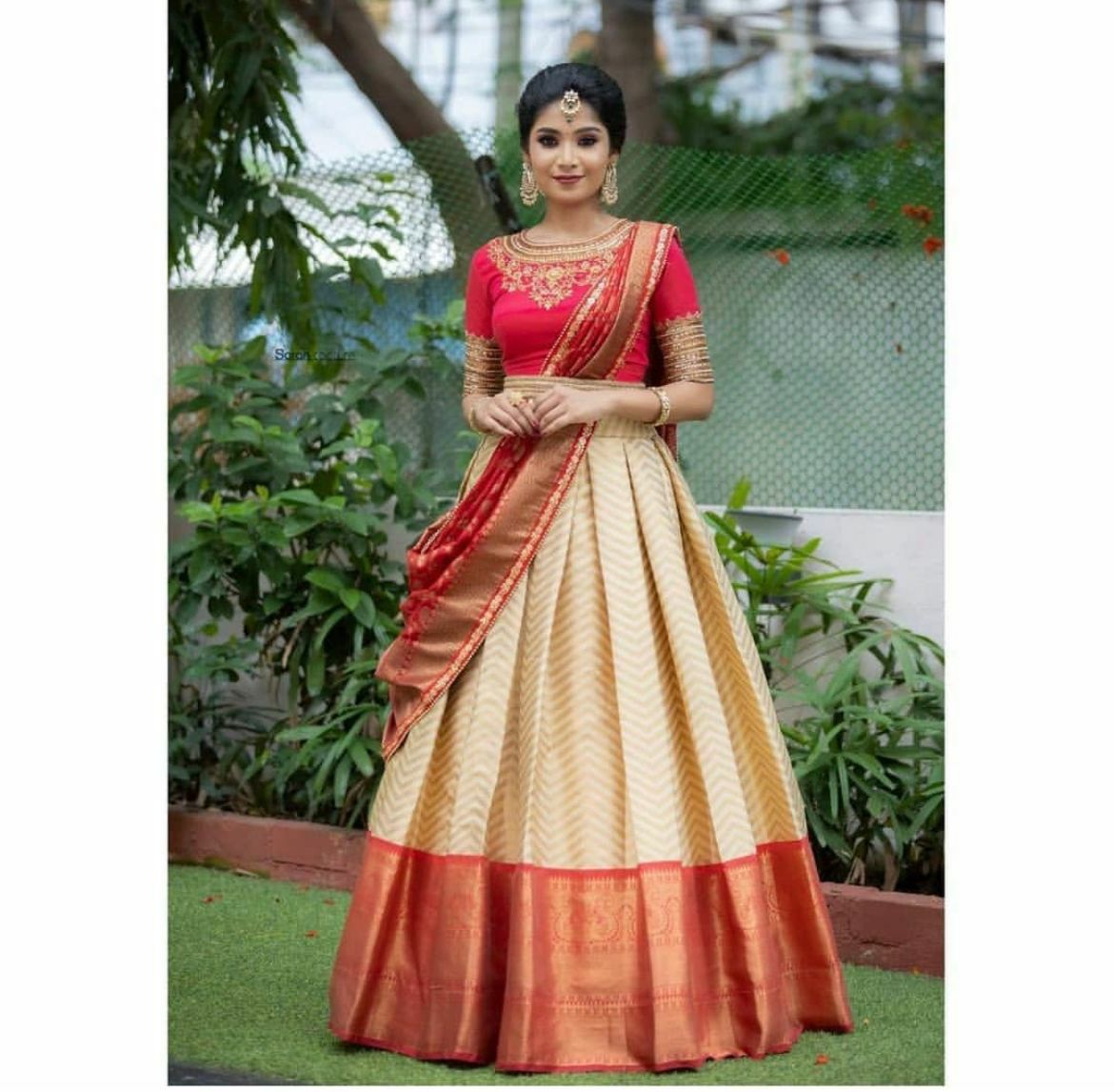 Kanjivaram Silk Lehnga Fabric With Netted Duppatta