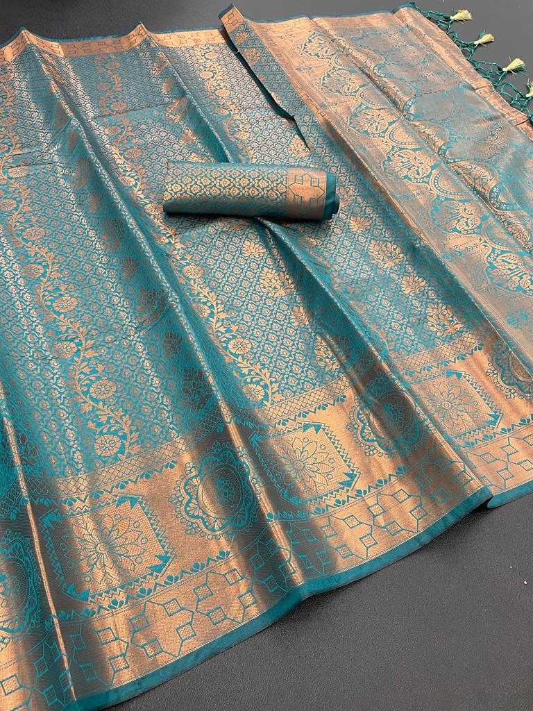 Banarasi Silk Saree With Jaqucard Copper Weaving and Zari Weaving