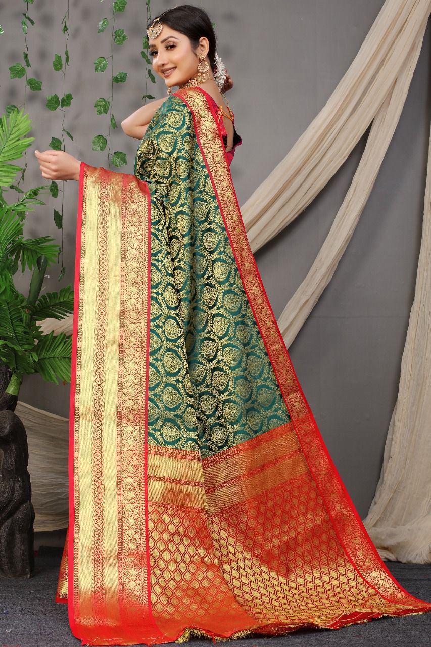 Soft Kanchivaram Handloom Silk Saree With Zari Woven Pallu