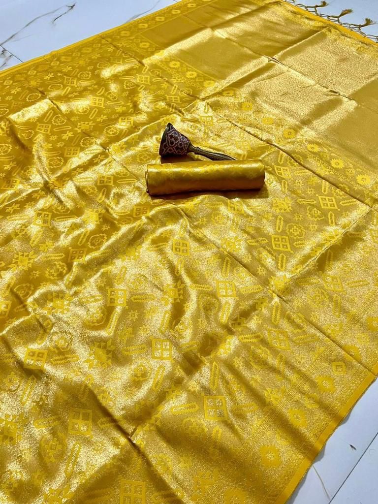 Soft Kanchivaram Paithani Silk Saree With Zari Brocket